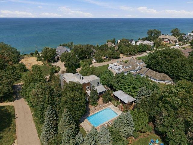 House for sale in New Buffalo, Michigan