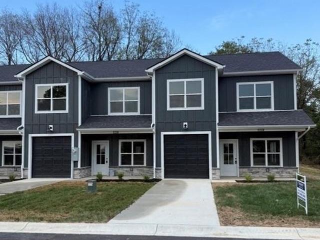Townhouse for sale in Jeffersonville, Indiana