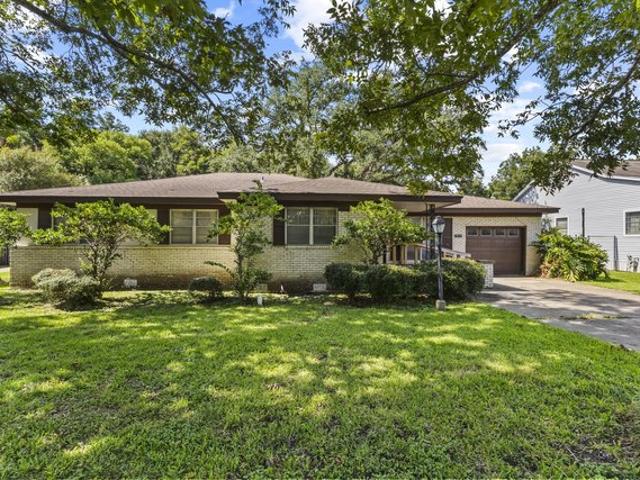 House for sale in Jefferson, Texas