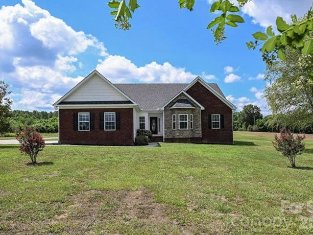House for sale in Wingate, North Carolina