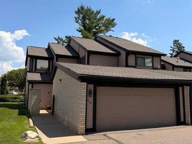 Townhouse for sale in West Bloomfield, Michigan
