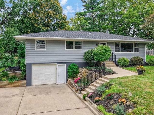 House for sale in Lake Edge, Madison