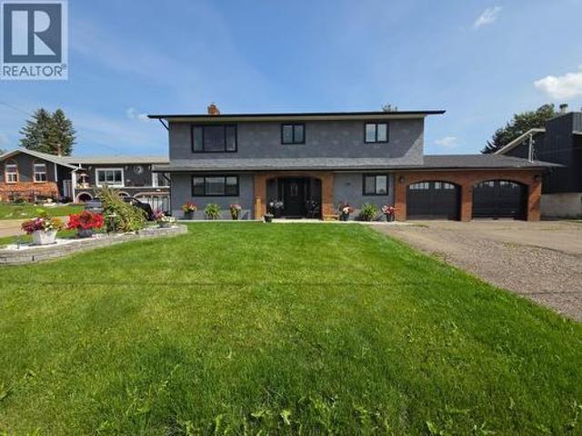 House for sale in Chetwynd, British Columbia