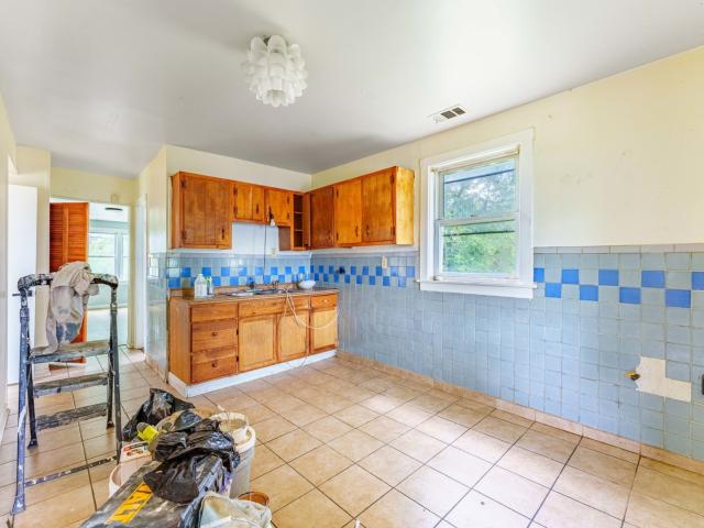 House for sale in Chicago Park, Illinois