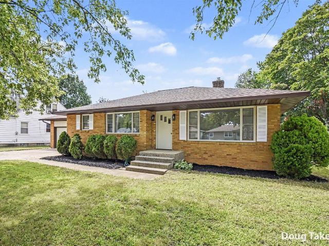 House for sale in Kentwood, Kent County