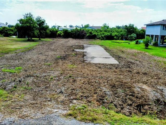 Land for sale in Lafitte, Louisiana