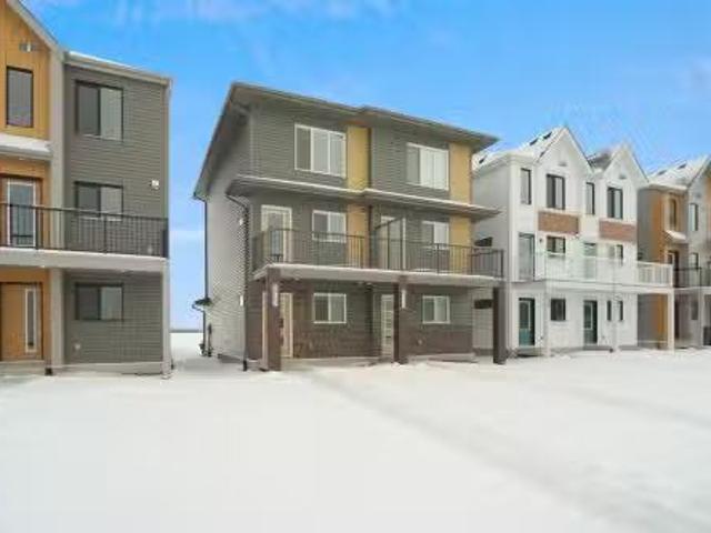 House for sale in Wedgewood, Alberta