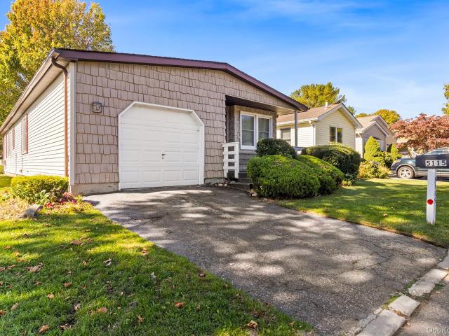 House for sale in Greenwood Village, Town of Brookhaven