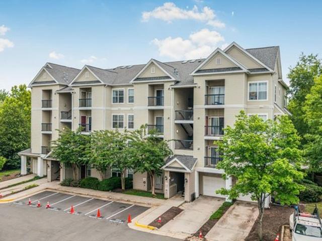 Condo for sale in Virginia
