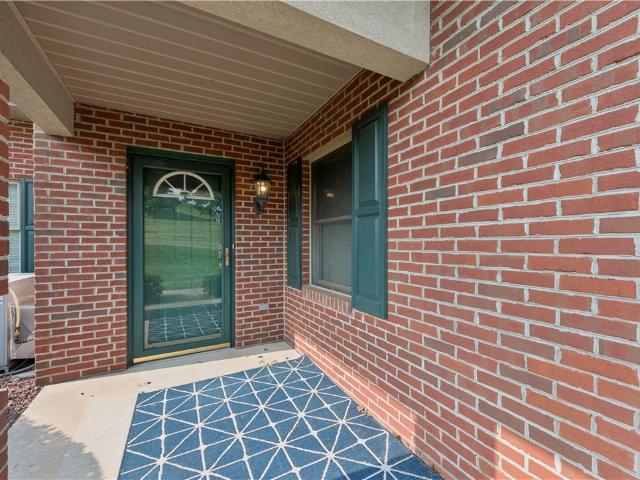 Condo for sale in Webster, Pennsylvania