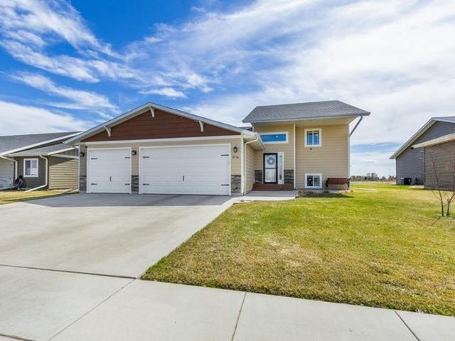House for sale in Aberdeen, South Dakota