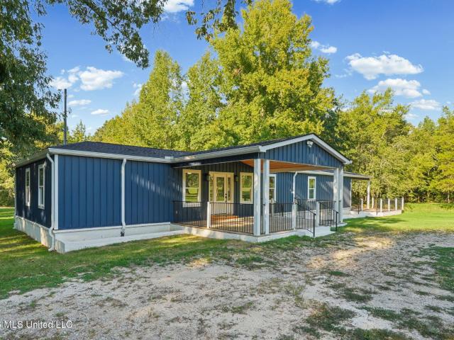 House for sale in Byhalia, Mississippi