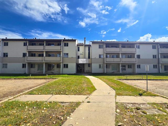 House for rent in High Prairie, Alberta