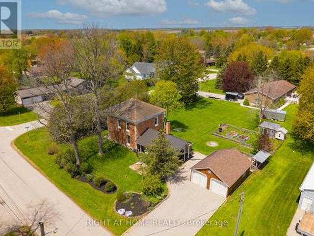 House for sale in Springfield, Ontario