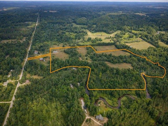 House for sale in Luther, Lake County
