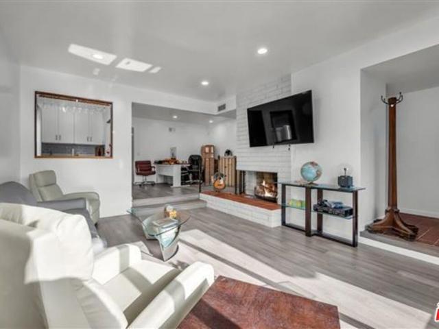 House for sale in Canoga Park, California