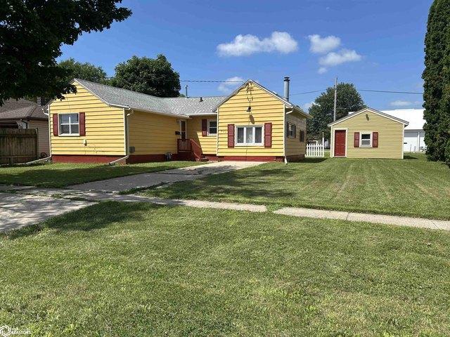 House for sale in Hampton, Iowa