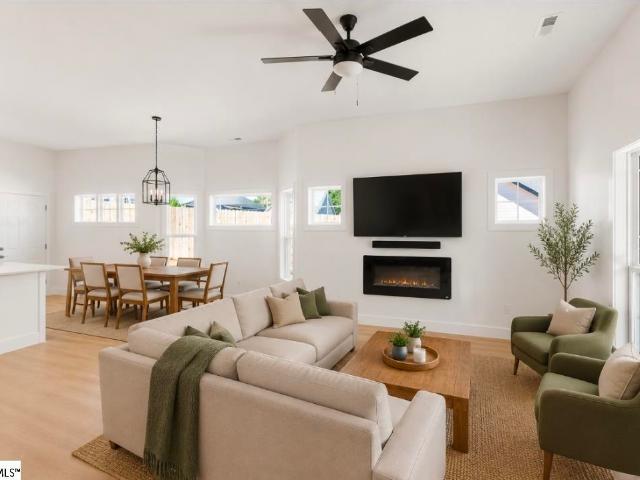 House for sale in Judson, South Carolina