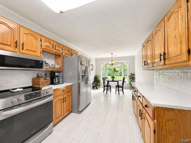 House for sale in Hillsboro, Alabama