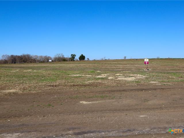 Land for sale in Shiner, Texas