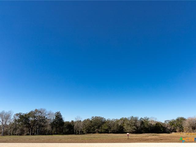 Land for sale in Shiner, Texas