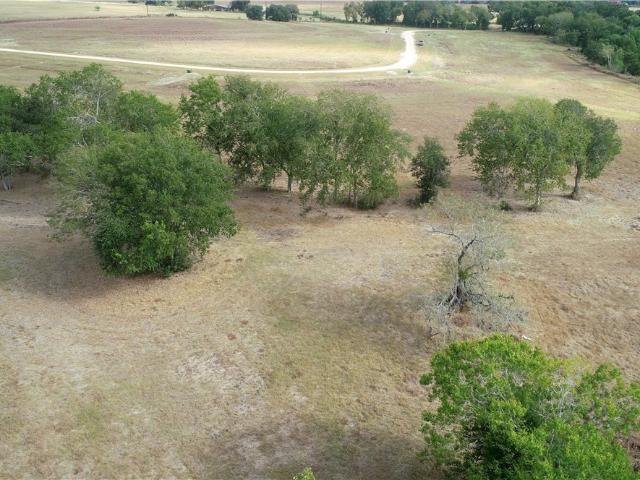Land for sale in Shiner, Texas