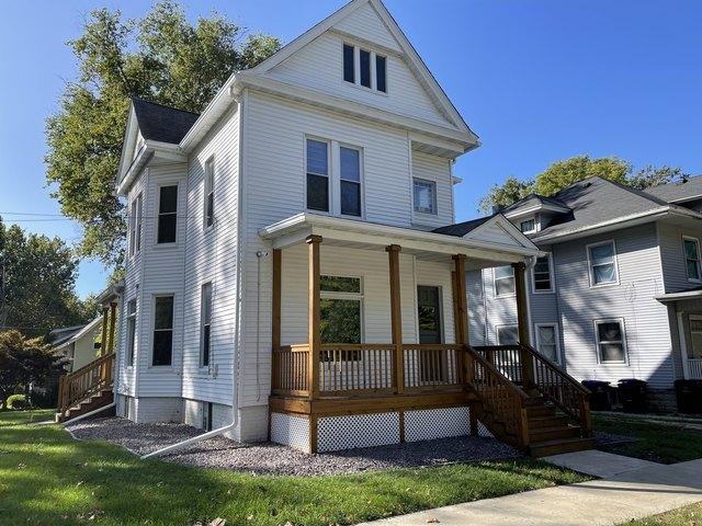 House for sale in Mclean, Illinois
