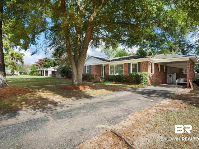 House for sale in Mobile, Alabama