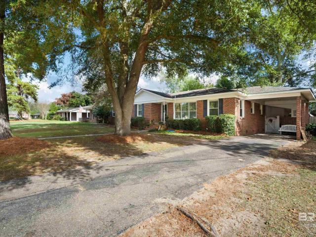 House for sale in Mobile, Alabama