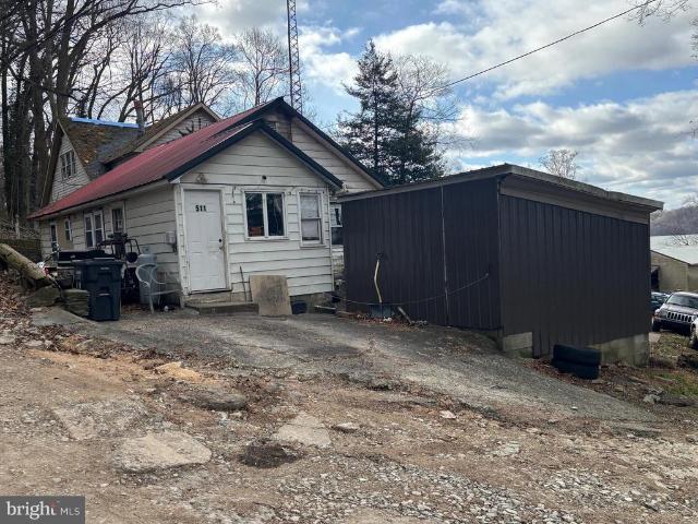 House for sale in Peach Bottom, Pennsylvania