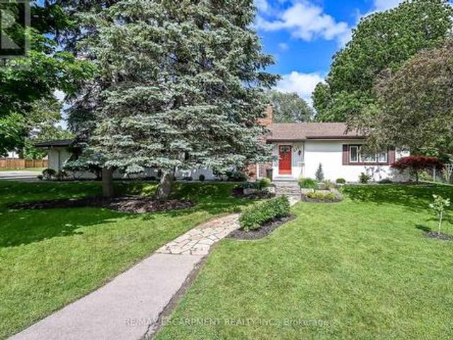 House for sale in Ancaster, Ontario