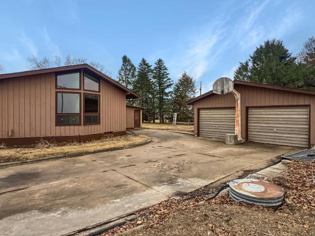 House for sale in Welcome, Minnesota