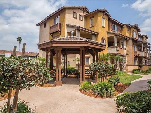 Townhouse for sale in Covina, California