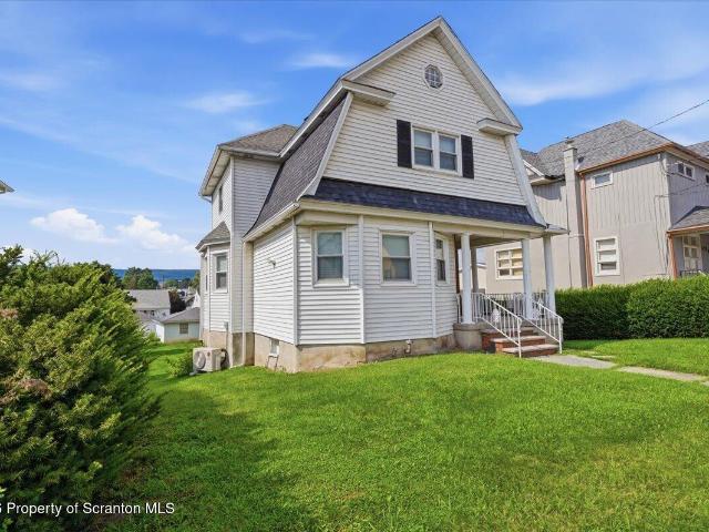 House for sale in Old Forge, Pennsylvania