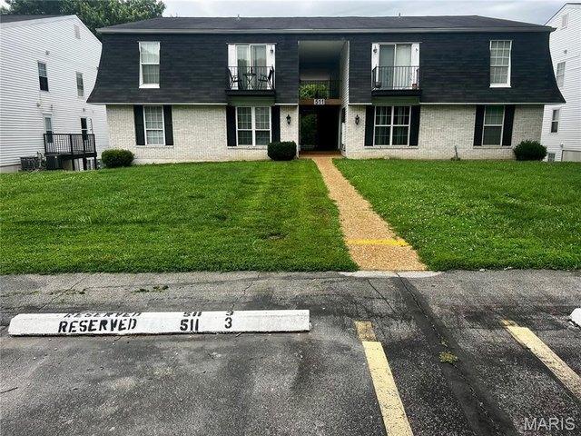 Condo for sale in Pacific, Missouri
