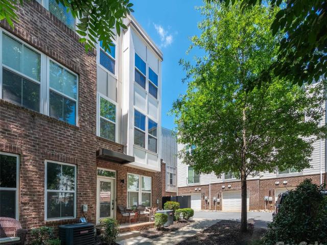 Townhouse for sale in Mecklenburg, North Carolina