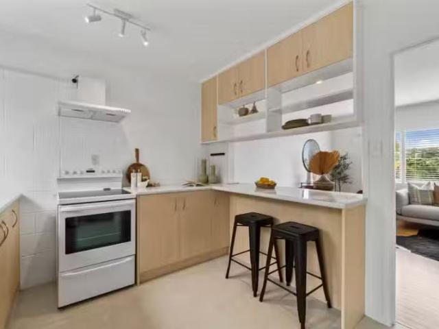 House for sale in Wairau Valley