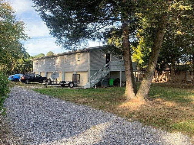 House for sale in Dover, Tuscarawas County