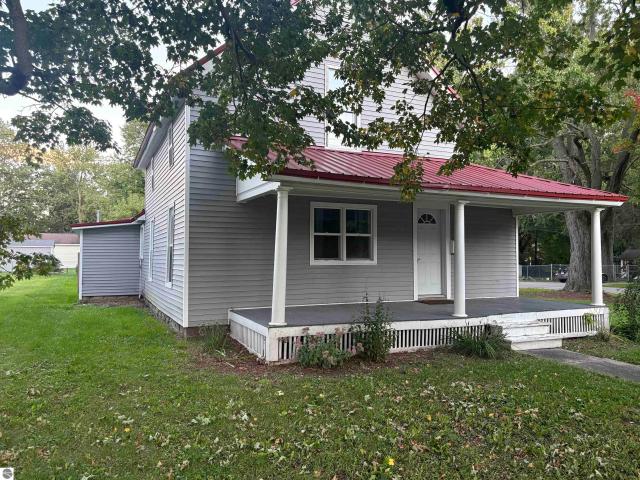 House for sale in St. Johns, Clinton County