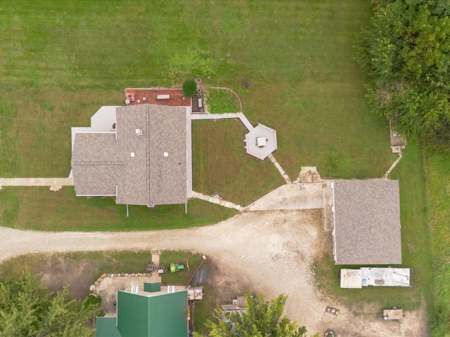 House for sale in Sheffield, Bureau County