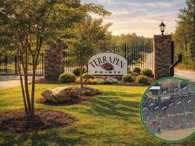 Land for sale in Hodges, South Carolina