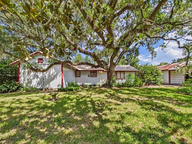House for sale in Liverpool, Texas