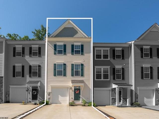 Townhouse for sale in Morgantown, West Virginia
