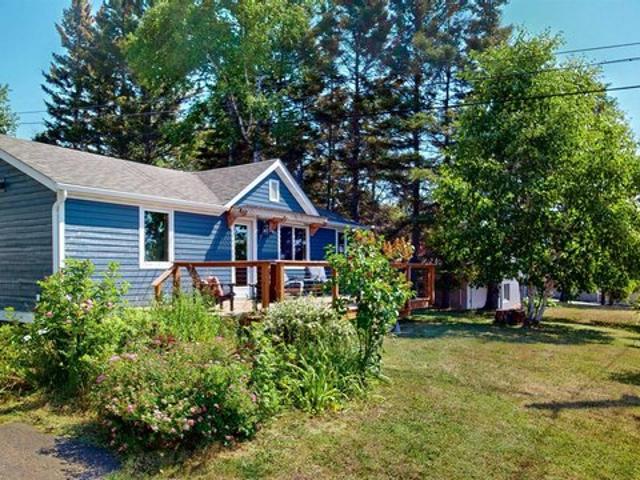 House for sale in Grand Marais, Minnesota