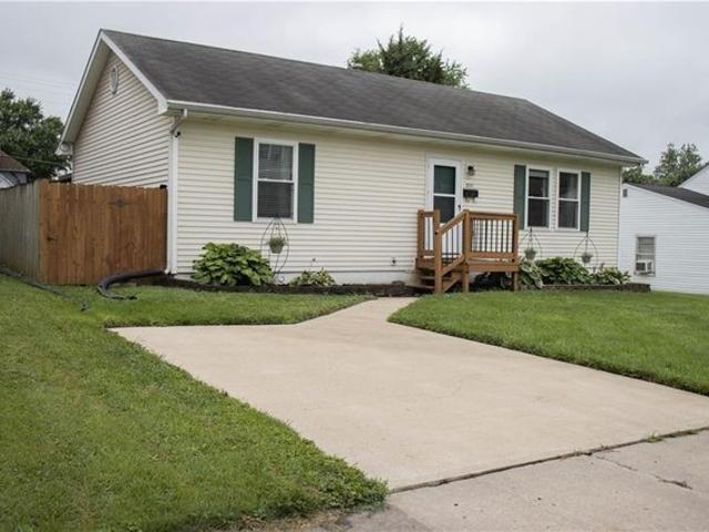 House for sale in Cameron, Missouri