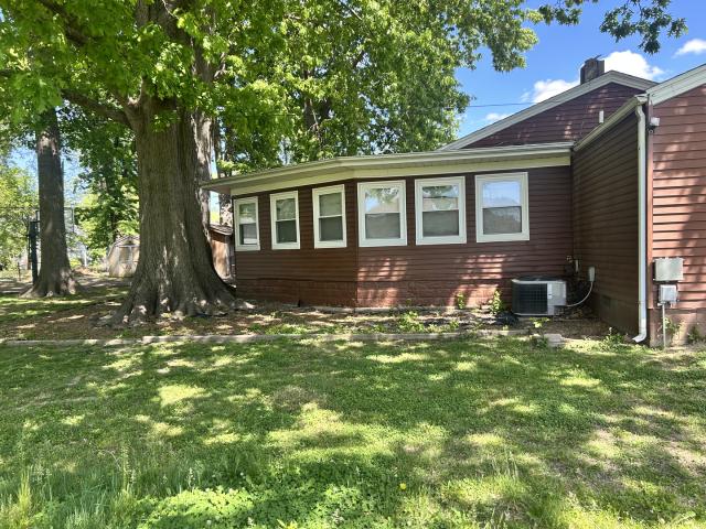 House for sale in Benton, Illinois