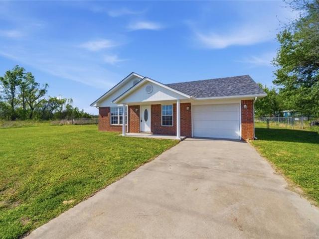 House for sale in Oktaha, Oklahoma