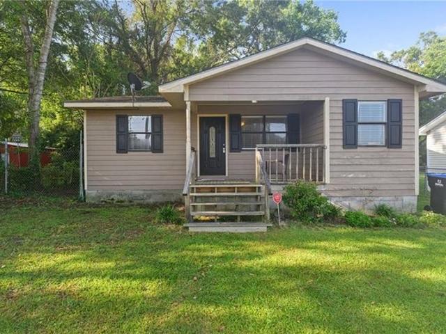 House for sale in Chickasaw, Alabama