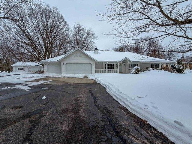 House for sale in Pulaski, Wisconsin