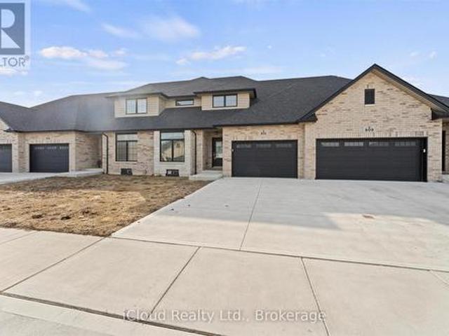 House for sale in Amherstburg, Ontario